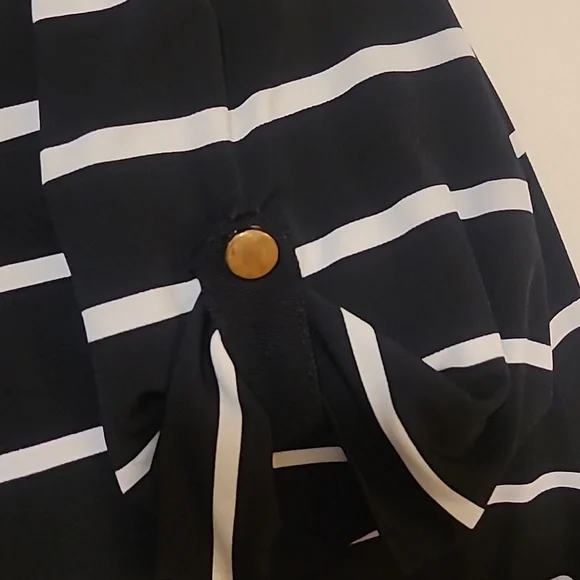 Charter Club Black & White Striped Long-Sleeve Top with Floral Hem - Picture 4 of 4